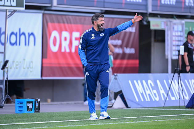 03.10.2026, Fussball, Saison 2026 2027, Testspiel, SC Austria Lustenau - FC Schalke 04, Trainer Miron Muslic (FC Schalke 04) xRHR-FOTO YYx Copyright: KROEGER RHR-FOTOx RHR-FOTO YY