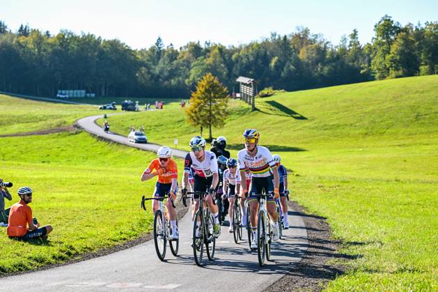 Switzerland s Marlen Reusser and Netherlands Demi Vollering are pictured in action during the elite women Road Race race (130 km) at the cycling UEC Road European Championships, in Ljubljana, Slovenia Saturday 3 October 2026. The UEC Road European Championships are taking place from 02 to 07 October in Ljubljana, Slovenia. DAVIDxPINTENS  x188619762x