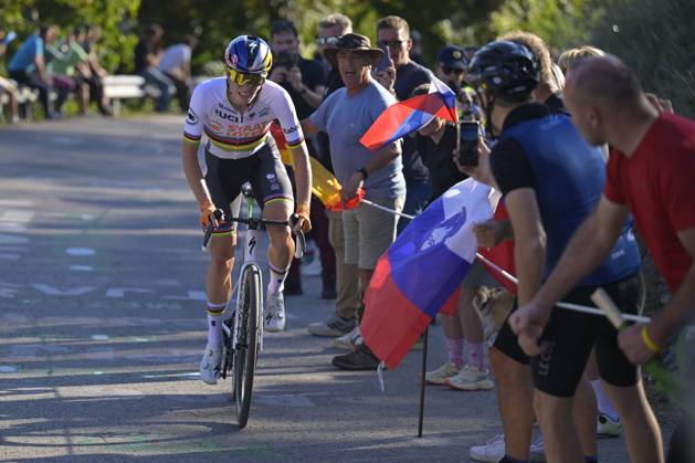UEC 2026 Road European Championships Ljubljana 03 10 2026 LJUBLJANA, SLOVENIA - OCTOBER 03 : Vollering Demi (NED) of FDJ United - SUEZduring the Women Elite cycling road race of the 2026 UEC Road European Championships Ljubljana. An UCI Continental Championships cycling race of 130 km with start in Ljubljana and finish in Sencur on October 3, 2026 in Ljubljana, Slovenia, 03 10 2026 Ljubljana Slovenia  Copyright: xIvanxBenedettox