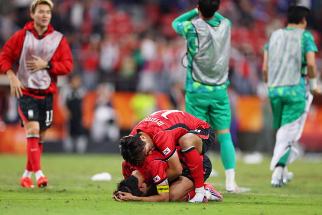 South Korea team group, Mannschaftsbild, Totale (KOR), OCTOBER 3, 2026 - Football Soccer : Men s Final match between Japan 0-1 South Korea at Toyota Stadium during the Asian Games Aichi-Nagoya 2026 in Aichi, Japan.  aflo_352953514 NaokixMoritax