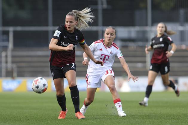 Lisa Karl (SC Freiburg) und Beke Sterner (1. FC Koeln) im Zweikampf waehrend des Spiels der Frauen Bundesliga zwischen 1.FC Koeln und SC Freiburg, Franz-Kremer-Stadion am 03. October 2026 in Koeln, Deutschland. (Foto von Oliver Kaelke DeFodi Images) +++ Lisa Karl (SC Freiburg) und Beke Sterner (1. FC Koeln) battle for the ball during the Bundesliga match between 1.FC Koeln and SC Freiburg at Franz-Kremer-Stadion on October 3, 2026 in Cologne, Germany. (Photo by Oliver Kaelke DeFodi Images) DFB DFL REGULATIONS PROHIBIT ANY USE OF PHOTOGRAPHS AS IMAGE SEQUENCES AND OR QUASI-VIDEO. (Photo by Oliver Kaelke DeFodi Images) -