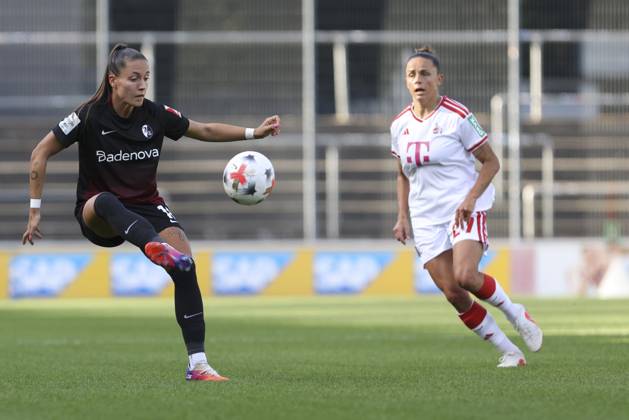 Selina Vobian (SC Freiburg) in Aktion, am Ball, Einzelaktion waehrend des Spiels der Frauen Bundesliga zwischen 1.FC Koeln und SC Freiburg, Franz-Kremer-Stadion am 03. October 2026 in Koeln, Deutschland. (Foto von Oliver Kaelke DeFodi Images) +++ Selina Vobian (SC Freiburg) controls the ball during the Bundesliga match between 1.FC Koeln and SC Freiburg at Franz-Kremer-Stadion on October 3, 2026 in Cologne, Germany. (Photo by Oliver Kaelke DeFodi Images) DFB DFL REGULATIONS PROHIBIT ANY USE OF PHOTOGRAPHS AS IMAGE SEQUENCES AND OR QUASI-VIDEO. (Photo by Oliver Kaelke DeFodi Images) -