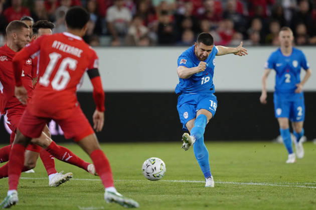 Luzern, Switzerland - October 03: Zan Vipotnik (18 SLO) scored the first goal during the UEFA Nations League match between Switzerland and Slovenia at thermoplan arena on October 03, 2026 in Luzern, Switzerland. Copyright: xKjetilxWaberx xSPPx Sportspressphoto_SPR244692