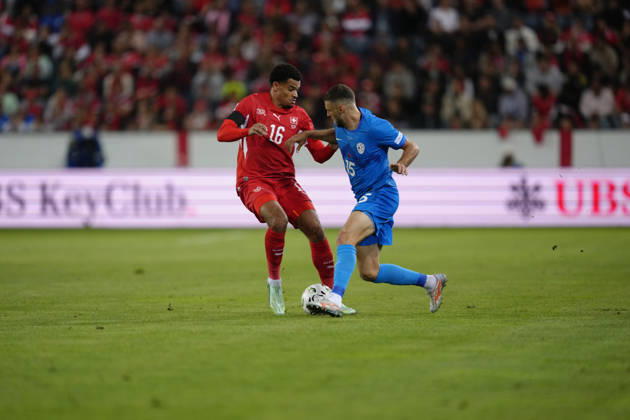 Luzern, Switzerland - October 03: Zachary Athekame (16 SUI) against Danijel Sturm (15 SLO) during the UEFA Nations League match between Switzerland and Slovenia at thermoplan arena on October 03, 2026 in Luzern, Switzerland. Copyright: xKjetilxWaberx xSPPx Sportspressphoto_SPR244737