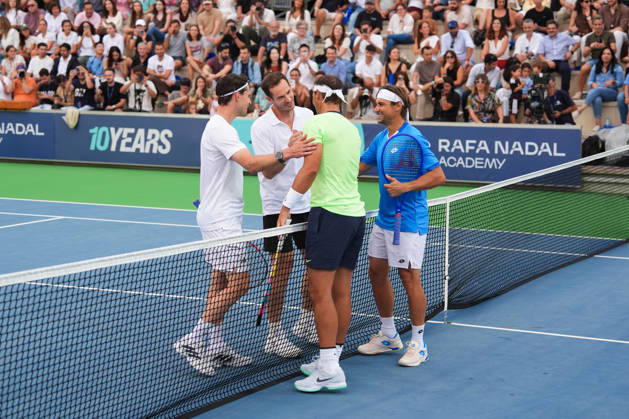 Nadal capitanea al Team Rafa y logra la victoria en el décimo aniversario de su academia Rafa Nadal y Carlos Moyà durante el torneo, a 03 de octubre de 2026, en Manacor, Islas Baleares (Espana) RAFA NADAL;TORNEO;TENIS;MANACOR Organización 03 10 2026 Manacor Manacor Espana Copyright: xOrganizacionx 7818899