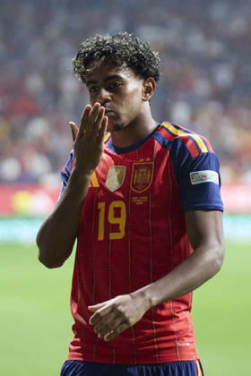 Spain - Czech Republic - UEFA Nations League 2026 27 OVIEDO, SPAIN - OCTOBER 3: Lamine Yamal of Spain celebrates after scoring his team s first goal during the UEFA Nations League 2026 27 group phase match between Spain and Czech Republic at the Carlos Tartiere Stadium on October 3, 2026 in Oviedo, Spain. (Photo by Diego Simon Photo Players Images Magara Press) Oviedo Carlos Tartiere Espana Copyright: xDiegoxSimonx