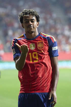 Spain - Czech Republic - UEFA Nations League 2026 27 OVIEDO, SPAIN - OCTOBER 3: Lamine Yamal of Spain celebrates after scoring his team s first goal during the UEFA Nations League 2026 27 group phase match between Spain and Czech Republic at the Carlos Tartiere Stadium on October 3, 2026 in Oviedo, Spain. (Photo by Diego Simon Photo Players Images Magara Press) Oviedo Carlos Tartiere Espana Copyright: xDiegoxSimonx