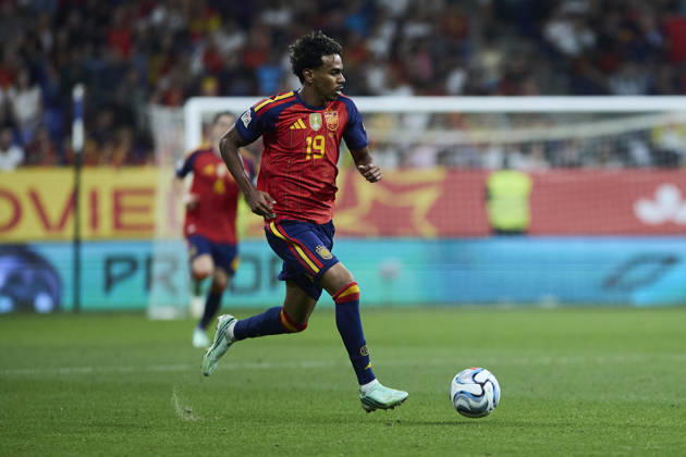 Spain - Czech Republic - UEFA Nations League 2026 27 OVIEDO, SPAIN - OCTOBER 3: Lamine Yamal of Spain runs with the ball during the UEFA Nations League 2026 27 group phase match between Spain and Czech Republic at the Carlos Tartiere Stadium on October 3, 2026 in Oviedo, Spain. (Photo by Diego Simon Photo Players Images Magara Press) Oviedo Carlos Tartiere Espana Copyright: xDiegoxSimonx