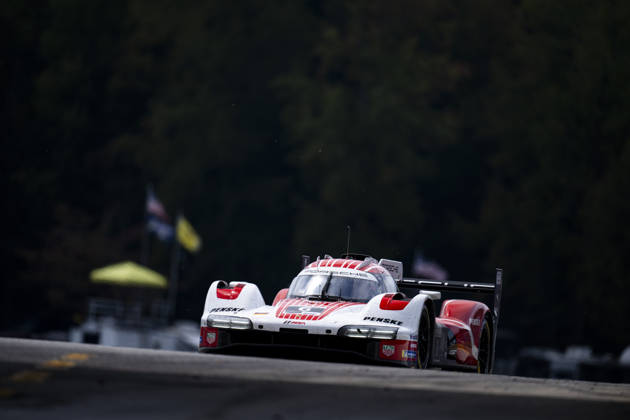 AUTO - IMSA - PETIT LE MANS 2026 06 CAMPBELL Matt (aus), ESTRE KÈvin (fra), VANTHOOR Laurens (bel), Porsche Penske Motorsport, Porsche 963, action during the 2026 Motul Petit Le Mans, 11th round of the 2026 IMSA WeatherTech SportsCar Championship, from October 1 to 3, 2026 on the Michelin Raceway Road Atlanta in Braselton, Georgia, United States of America - BraseltonUnited States Copyright: xFabrizioxBoldonix