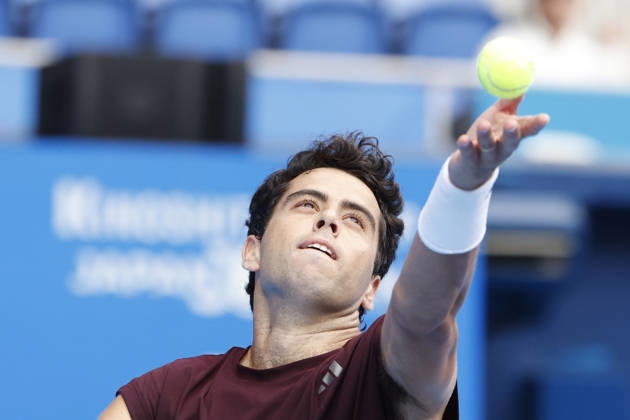 October 4, 2026, Tokyo, Japan: Jaume Munar (Spain) serves against Kyrian Jacquet (France) during their Quarter-final match at the Kinoshita Group Japan Open Tennis Championships at Ariake Colosseum in Tokyo. The tournament runs from September 29 to October 6. Munar won 6-4, 6-2. Tokyo Japan - ZUMAm191 20261004_aap_m191_001 Copyright: xRodrigoxReyesxMarinx