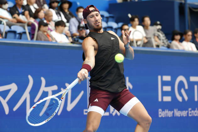 October 4, 2026, Tokyo, Japan: Kyrian Jacquet (France) returns a shot against Jaume Munar (Spain) during their Quarter-final match at the Kinoshita Group Japan Open Tennis Championships at Ariake Colosseum in Tokyo. The tournament runs from September 29 to October 6. Munar won 6-4, 6-2. Tokyo Japan - ZUMAm191 20261004_aap_m191_012 Copyright: xRodrigoxReyesxMarinx