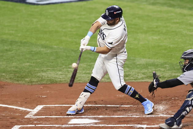October 3, 2026, St. Petersburg, Florida, USA: Tampa Bay Rays first baseman Jonathan Aranda (8) flies out to New York Yankees center fielder Trent Grisham (12) during the first inning of game one of the ALDS for the 2026 MLB, Baseball Herren, USA Playoffs on October 3, 2026 at Tropicana Field. The Rays beat the Yankees 1-0. St. Petersburg USA - ZUMAh180 20261003_zsp_h180_055 Copyright: xKimxHukarix