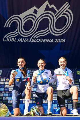 French Morgane Lestrade; Italian Azzurra Ballan, German Klara Dworatzek pictured on the podium after the junior women Road Race race (66,3 km) at the cycling UEC Road European Championships, in Ljubljana, Slovenia Sunday 4 October 2026. The UEC Road European Championships are taking place from 02 to 07 October in Ljubljana, Slovenia. DAVIDxPINTENS  x188685095x