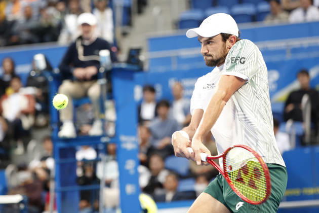 October 4, 2026, Tokyo, Japan: Valentin Vacherot (Monaco) returns a shot against Arthur Fils (France) during their quarterfinal match at the Kinoshita Group Japan Open Tennis Championships at Ariake Colosseum in Tokyo. The tournament runs from September 29 to October 6. Vacherot won 7-5, 4-6, 6-4. Tokyo Japan - ZUMAm191 20261004_aap_m191_103 Copyright: xRodrigoxReyesxMarinx