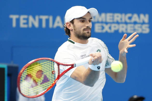October 4, 2026, Tokyo, Japan: Valentin Vacherot (Monaco) returns a shot against Arthur Fils (France) during their quarterfinal match at the Kinoshita Group Japan Open Tennis Championships at Ariake Colosseum in Tokyo. The tournament runs from September 29 to October 6. Vacherot won 7-5, 4-6, 6-4. Tokyo Japan - ZUMAm191 20261004_aap_m191_099 Copyright: xRodrigoxReyesxMarinx