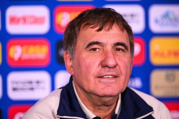 261004 Head coach Gheorghe Hagi of the Romanian men s national football team at a press conference, PK, Pressekonferenz on October 4, 2026 in Bucharest. Photo: Ludvig Thunman BILDBYRAN kod LT LT0825 fotboll football soccer fotball nations league uefa nations league presskonferens press conference rumänien romania bbeng fotboll football soccer fotball nations league uefa nations league presskonferens press conference rumänien romania bbeng Copyright: LUDVIGxTHUNMAN BB261004LT008