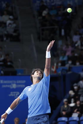 October 4, 2026, Tokyo, Japan: Adolfo Daniel Vallejo (Paraguay) serves against Jiri Lehecka (Czechia) during their quarterfinal match at the Kinoshita Group Japan Open Tennis Championships at Ariake Colosseum in Tokyo. The tournament runs from September 29 to October 6. Lehecka won 6-1, 6-1. Tokyo Japan - ZUMAm191 20261004_aap_m191_144 Copyright: xRodrigoxReyesxMarinx