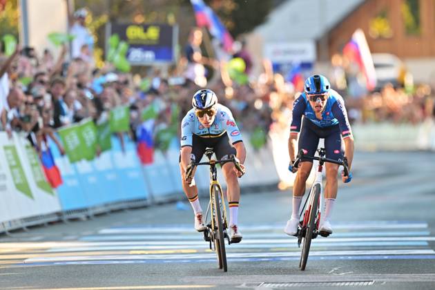 Belgium s Remco Evenepoel and Italy s Giulio Ciccone sprint to the finish of the elite men Road Race race (196,2 km) at the cycling UEC Road European Championships, in Ljubljana, Slovenia Sunday 4 October 2026. The UEC Road European Championships are taking place from 02 to 07 October in Ljubljana, Slovenia. DAVIDxPINTENS  x188708219x