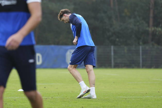 Deutschland: Fussball, Trainingseinheit, 3. Liga, Saison 2026-2027, NVB-Campus, SV Meppen, Dienstag, 06.10.2026, Vormittagstraining: Moritz Heyer als Gastspieler beim Meppener Training des Drittligisten Copyright: xLennxLuebbersx