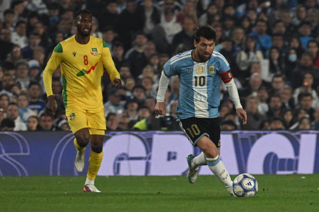 Lionel Messi farewell match BUENOS AIRES, ARGENTINA - OCTOBER 6: Lionel Messi of Argentina controls the ball during his farewell match with the national team, Nationalteam at the International Friendly, Länderspiel, Nationalmannschaft match between Argentina Vs Benin at Monumental Stadium on October 6, 2026 in Buenos Aires, Argentina. Buenos Aires Estadio Monumental Antonio Liberti Buenos Aires Argentina Copyright: xIMAGOx xPhotoCero5x xLucianoxBisbalx