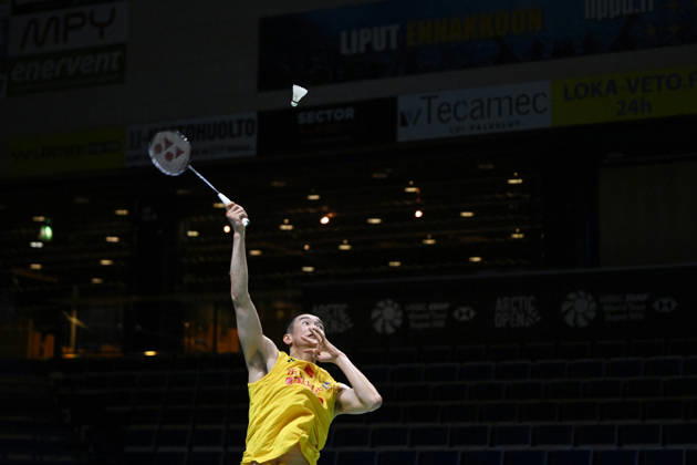 Li Shi Feng of China in action during the badminton Clash of Clans Arctic Open 2026 tournament in Vantaa, Finland on 7th October, 2026. - ANTTI AIMO-KOIVISTO Vantaa Finland XFiJ1rxce18  Copyright: xAnttixAimo-Koivistox XFiJ1rxce18