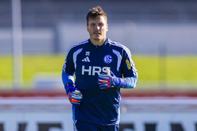 07.10.2026, Fussball, Training des FC Schalke 04. Torwart Kevin Müller (FC Schalke 04). Gelsenkirchen Trainingsgelände FC Schalke 04 NRW Deutschland xRHR-FOTO YYx Copyright: RHR-FOTOx RHR-FOTO YY