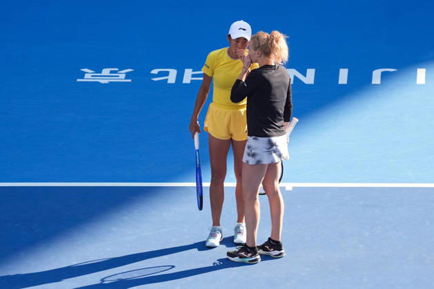 (261007) -- BEIJING, Oct. 7, 2026 -- Katerina Siniakova Zhang Shuai (L) communicate with each other during the women s doubles round of 16 match between Katerina Siniakova(the Cezch Republic) Zhang Shuai(China) and Nikola Bartunkova(the Cezch Republic) Maja Chwalinska(Poland) at 2026 China Open tennis tournament in Beijing, China, Oct. 7, 2026. ) (SP)CHINA-BEIJING-TENNIS-CHINA OPEN-WOMEN S DOUBLES (CN) JuxHuanzong 