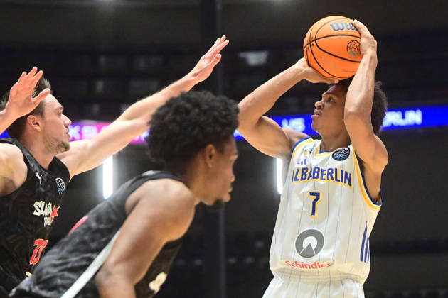 Men s basketball Champions League, group G, 1st round, match Slavia Praha NBK and Alba Berlin in Pardubice, Czech Republic, October 7, 2026. Jack Kayil of Alba Berlin. (CTKxPhoto JosefxVostarek) CTKPhotoP2026100707588  CTKPhotoP2026100707588