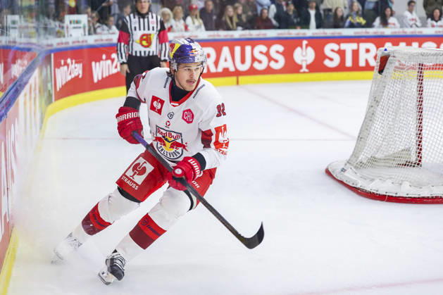 Ice hockey, Eishockey - CHL, EC RBS vs Berlin SALZBURG,AUSTRIA,07.OCT.26 - ICE HOCKEY - CHL, Champions Hockey League, group stage, EC Red Bull Salzburg vs Eisbaeren Berlin. Image shows Alexander Rebernig (EC RBS).  GEPAxpictures xDavidxGeieregger