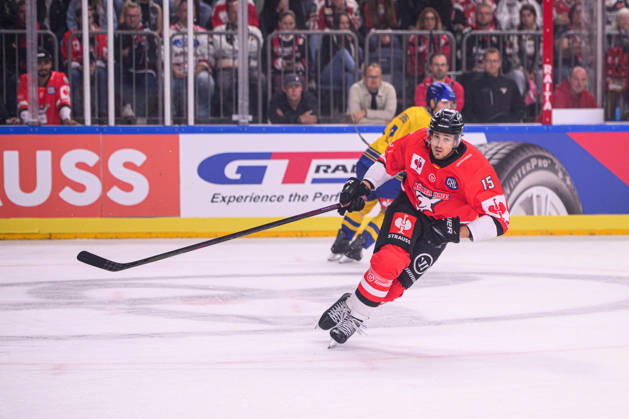 COLOGNE, GERMANY - 7 OCTOBER, 2026: - The Champions Hockey League match Koelner Haie vs. Herning Blue Fox at LANXESS arena. Copyright: xVitaliixKliuievx