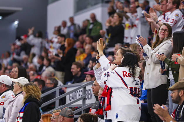 Ice hockey, Eishockey - CHL, EC RBS vs Berlin SALZBURG,AUSTRIA,07.OCT.26 - ICE HOCKEY - CHL, Champions Hockey League, group stage, EC Red Bull Salzburg vs Eisbaeren Berlin. Image shows supporters of RBS.  GEPAxpictures xDavidxGeieregger