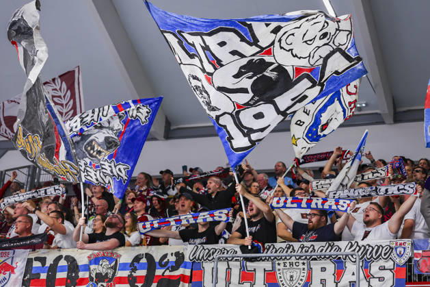 Ice hockey, Eishockey - CHL, EC RBS vs Berlin SALZBURG,AUSTRIA,07.OCT.26 - ICE HOCKEY - CHL, Champions Hockey League, group stage, EC Red Bull Salzburg vs Eisbaeren Berlin. Image shows supporters of Berlin.  GEPAxpictures xDavidxGeieregger