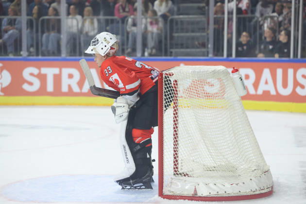 Nico Wiens (Koelner Haie 33) GER, Koelner Haie vs. Herning Blue Fox, Eishockey, DEL, Spielzeit 2026 2027, 07.10.2026 GER, Koelner Haie vs. Herning Blue Fox, Eishockey, DEL, Spielzeit 2026 2027, 07.10.2026 Deutschland Copyright: xEibner-Pressefoto ThomasxStoeckerx EP_TSR