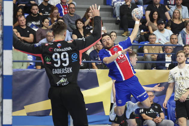 HANDBALL : Paris Saint Germain Vs Celje - Ligue des Champions - 07 10 2026 Sebastian Karlsson (Paris Saint-Germain) ParisFrance  Copyright: xMichaelxBaucherx