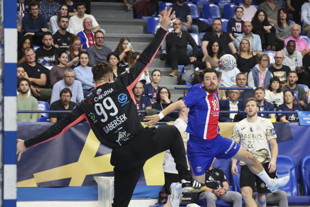 HANDBALL : Paris Saint Germain Vs Celje - Ligue des Champions - 07 10 2026 Sebastian Karlsson (Paris Saint-Germain) ParisFrance  Copyright: xMichaelxBaucherx