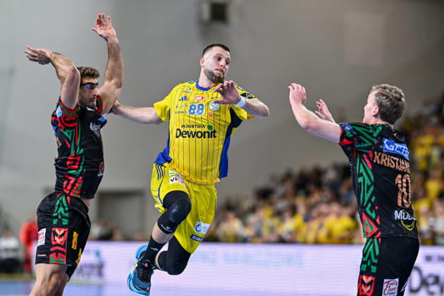 07.10.2026 KIELCE UL. BOCZNA ( POLAND ) PILKA RECZNA MEZCZYZN ( HANDBALL MEN S ) LIGA MISTRZOW - FAZA GRUPOWA ( MEN S EHF CHAMPIONS LEAGUE - GROUP PHASE ) MECZ INDUSTRIA KIELCE - SC MAGDEBURG ( GAME ) NZ ALEKS VLAH GISLI THORGEIR KRISTJANSSON FOTO MICHAL STANCZYK CYFRASPORT NEWSPIX.PL --- Newspix.pl  20261007CSMS0012