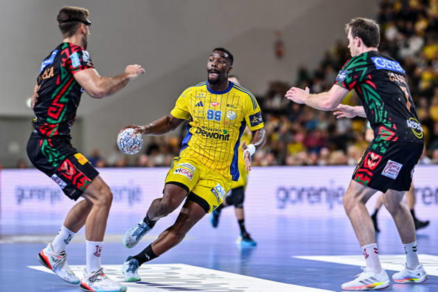 07.10.2026 KIELCE UL. BOCZNA ( POLAND ) PILKA RECZNA MEZCZYZN ( HANDBALL MEN S ) LIGA MISTRZOW - FAZA GRUPOWA ( MEN S EHF CHAMPIONS LEAGUE - GROUP PHASE ) MECZ INDUSTRIA KIELCE - SC MAGDEBURG ( GAME ) NZ DYLAN NAHI FELIX CLAAR FOTO MICHAL STANCZYK CYFRASPORT NEWSPIX.PL --- Newspix.pl  20261007CSMS0020