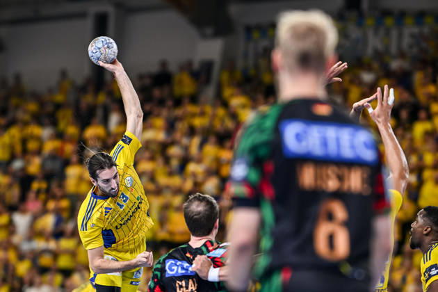 07.10.2026 KIELCE UL. BOCZNA ( POLAND ) PILKA RECZNA MEZCZYZN ( HANDBALL MEN S ) LIGA MISTRZOW - FAZA GRUPOWA ( MEN S EHF CHAMPIONS LEAGUE - GROUP PHASE ) MECZ INDUSTRIA KIELCE - SC MAGDEBURG ( GAME ) NZ JULIEN BOS SYLWETKA FOTO MICHAL STANCZYK CYFRASPORT NEWSPIX.PL --- Newspix.pl  20261007CSMS0025
