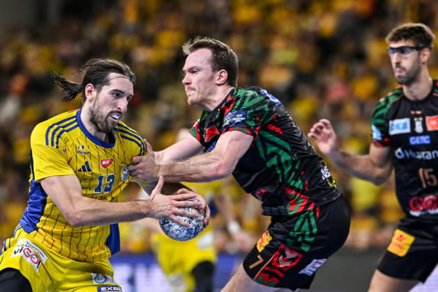 07.10.2026 KIELCE UL. BOCZNA ( POLAND ) PILKA RECZNA MEZCZYZN ( HANDBALL MEN S ) LIGA MISTRZOW - FAZA GRUPOWA ( MEN S EHF CHAMPIONS LEAGUE - GROUP PHASE ) MECZ INDUSTRIA KIELCE - SC MAGDEBURG ( GAME ) NZ JULIEN BOS FELIX CLAAR FOTO MICHAL STANCZYK CYFRASPORT NEWSPIX.PL --- Newspix.pl  20261007CSMS0028