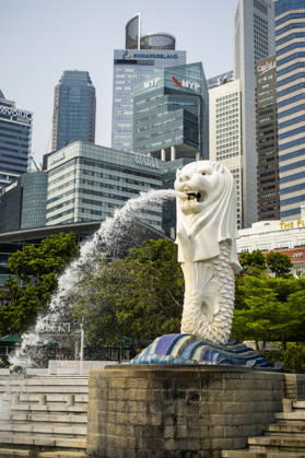 F1 - SINGAPORE GRAND PRIX 2026 Merlion, the official mascot of Singapore, ambiance during the 2026 Formula 1 Singapore Grand Prix, 17th round of the 2026 Formula One World Championship, WM, Weltmeisterschaft from October 9 to 11, 2026 on the Marina Bay Street Circuit, in Singapore, Singapore - SingaporeSingapore Copyright: xJulienxDelfossex