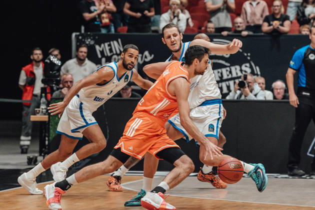2. Spieltag des Basketball Eurocup Niners Chemnitz - Klaipedos Neptunas 07.10.2026 ab 19.00 Uhr Chemnitz, Chemnitz Arena Im Foto:21 Mateo Seric, 2. Spieltag des Basketball Eurocup Niners Chemnitz - Klaipedos Neptunas Chemnitz Sachsen Deutschland Copyright: xEHLxMedia MichelxKöhlerx 20262709-Niners-Chemnitz-Klaipeda-Neptunas-022
