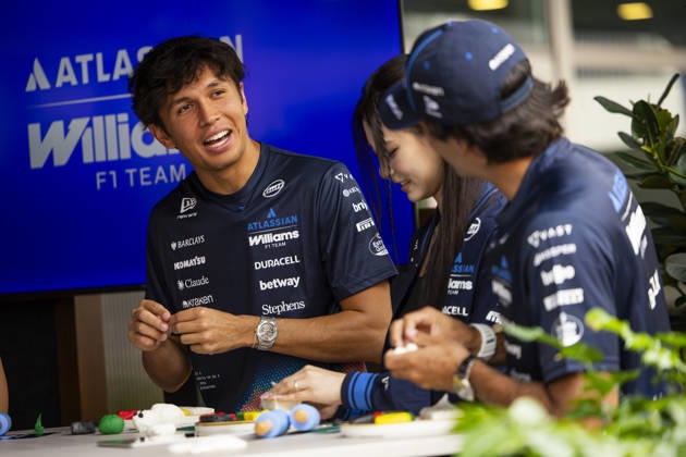 F1 - SINGAPORE GRAND PRIX 2026 ALBON Alexander (tha), Williams F1 Team FW48, portrait during the 2026 Formula 1 Singapore Grand Prix, 17th round of the 2026 Formula One World Championship, WM, Weltmeisterschaft from October 9 to 11, 2026 on the Marina Bay Street Circuit, in Singapore, Singapore - SingaporeSingapore  Copyright: xJulienxDelfossex
