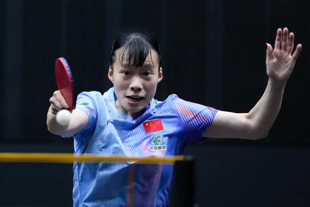 (261008) -- BEIJING, Oct. 8, 2026 -- Shi Xunyao of China hits a return during the women s singles round of 16 match between Wang Manyu of China and Shi Xunyao of China at 2026 World Table tennis, Tischtennis (WTT) China Smash in Beijing, China, Oct. 8, 2026. ) (SP)CHINA-BEIJING-TABLE TENNIS-WTT-CHINA SMASH-WOMEN S SINGLES (CN) JuxHuanzong 