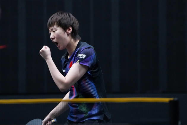 (261008) -- BEIJING, Oct. 8, 2026 -- Wang Manyu of China celebrates scoring during the women s singles round of 16 match between Wang Manyu of China and Shi Xunyao of China at 2026 World Table tennis, Tischtennis (WTT) China Smash in Beijing, China, Oct. 8, 2026. ) (SP)CHINA-BEIJING-TABLE TENNIS-WTT-CHINA SMASH-WOMEN S SINGLES (CN) JuxHuanzong 