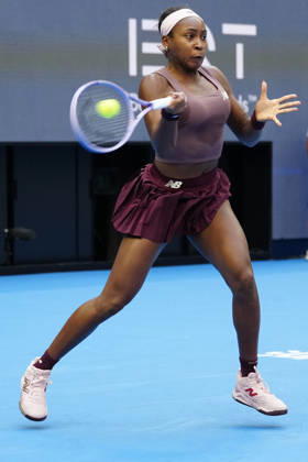 2026 China Open Women s Singles Round of 16 match in Beijing - 07 Oct. Coco Gauff of the United States in action against Elise Mertens of Belgium during Women s Singles Round of 16 match on day eight of China Open at the National Tennis Center. Elise Mertens won 3-6, 3-6 Bejing China Copyright: xPolyxFeix xSOPAxImagesx 20261008_5775_154