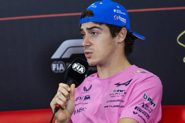 F1 - SINGAPORE GRAND PRIX 2026 COLAPINTO Franco (arg), Alpine F1 Team A526, portrait, pre-event press conference, PK, Pressekonferenz during the 2026 Formula 1 Singapore Grand Prix, 17th round of the 2026 Formula One World Championship, WM, Weltmeisterschaft from October 9 to 11, 2026 on the Marina Bay Street Circuit, in Singapore, Singapore - SingaporeSingapore Copyright: xJulienxDelfossex
