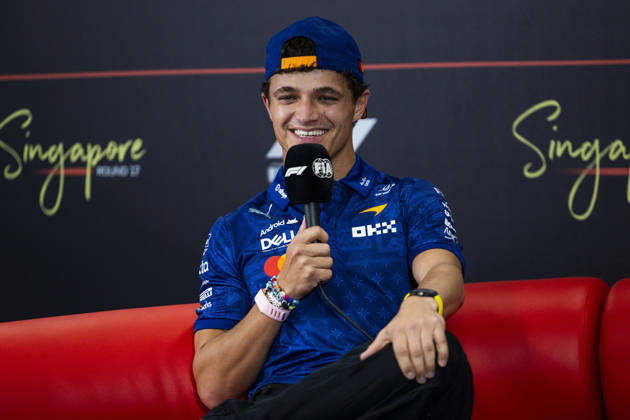F1 - SINGAPORE GRAND PRIX 2026 NORRIS Lando (gbr), McLaren F1 Team MCL40, portrait, pre-event press conference, PK, Pressekonferenz during the 2026 Formula 1 Singapore Grand Prix, 17th round of the 2026 Formula One World Championship, WM, Weltmeisterschaft from October 9 to 11, 2026 on the Marina Bay Street Circuit, in Singapore, Singapore - SingaporeSingapore Copyright: xJulienxDelfossex