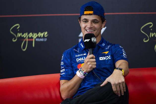 F1 - SINGAPORE GRAND PRIX 2026 NORRIS Lando (gbr), McLaren F1 Team MCL40, portrait, pre-event press conference, PK, Pressekonferenz during the 2026 Formula 1 Singapore Grand Prix, 17th round of the 2026 Formula One World Championship, WM, Weltmeisterschaft from October 9 to 11, 2026 on the Marina Bay Street Circuit, in Singapore, Singapore - SingaporeSingapore Copyright: xJulienxDelfossex