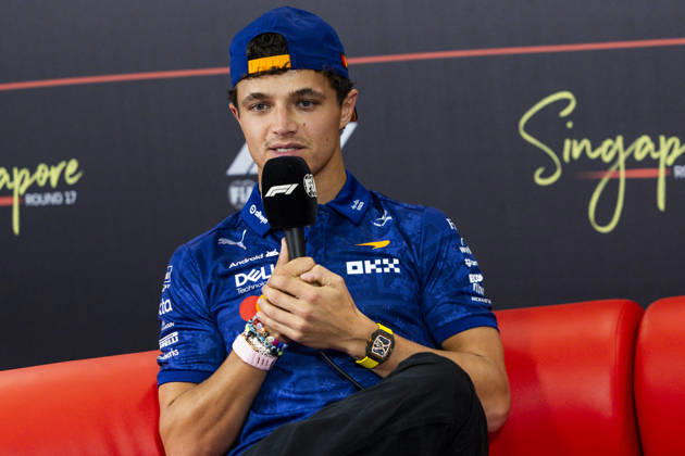 F1 - SINGAPORE GRAND PRIX 2026 NORRIS Lando (gbr), McLaren F1 Team MCL40, portrait, pre-event press conference, PK, Pressekonferenz during the 2026 Formula 1 Singapore Grand Prix, 17th round of the 2026 Formula One World Championship, WM, Weltmeisterschaft from October 9 to 11, 2026 on the Marina Bay Street Circuit, in Singapore, Singapore - SingaporeSingapore Copyright: xJulienxDelfossex