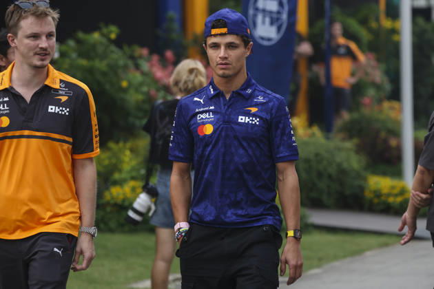 Formula 1 Singapore Airlines Singapore Grand Prix 2026 Lando Norris (GBR), McLaren Mastercard F1 Team , MCL40, Car 1 during Formula 1 Singapore Airlines Singapore Grand Prix 2026 on October 8., 2026 in Marina Bay Street Circuit, Singapore, Zsombor Toth Singapore Marina Bay Street Circuit Singapore Singapore Copyright: xZsomborxTothx